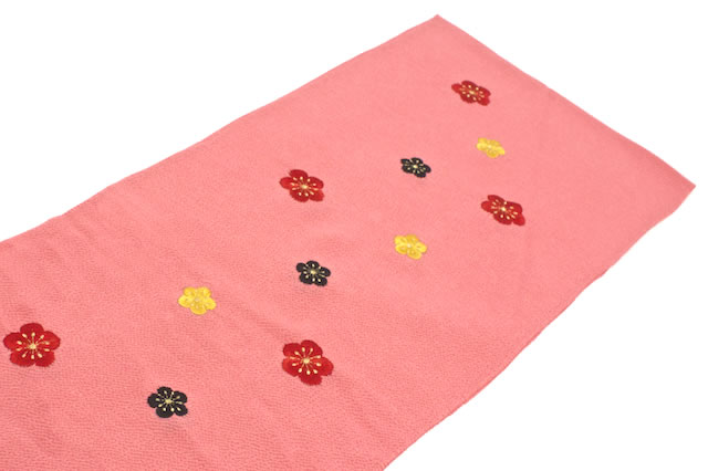 小紋におすすめの夢二浪漫の刺繍入り正絹ちりめん帯揚げ