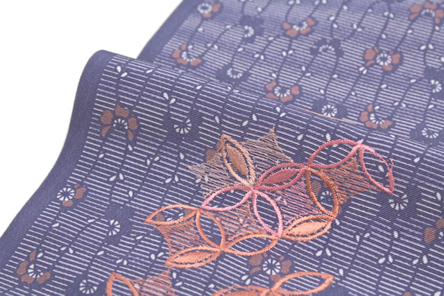 刺繍半襟