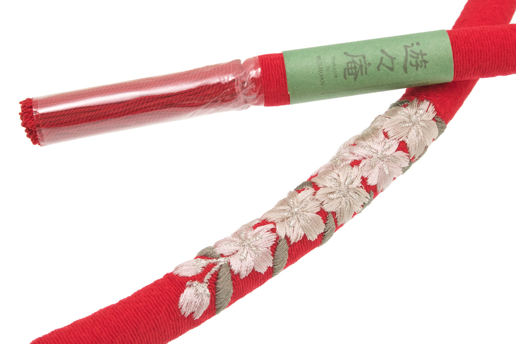 豪華な正絹の丸ぐけ帯締め