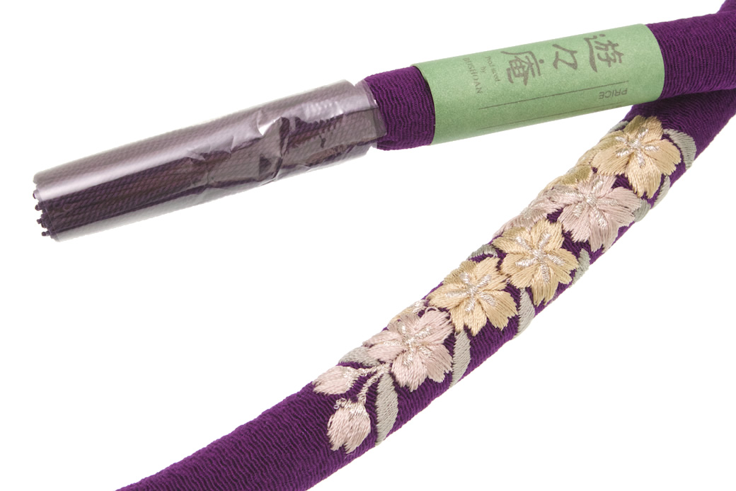 豪華な正絹の丸ぐけ帯締め