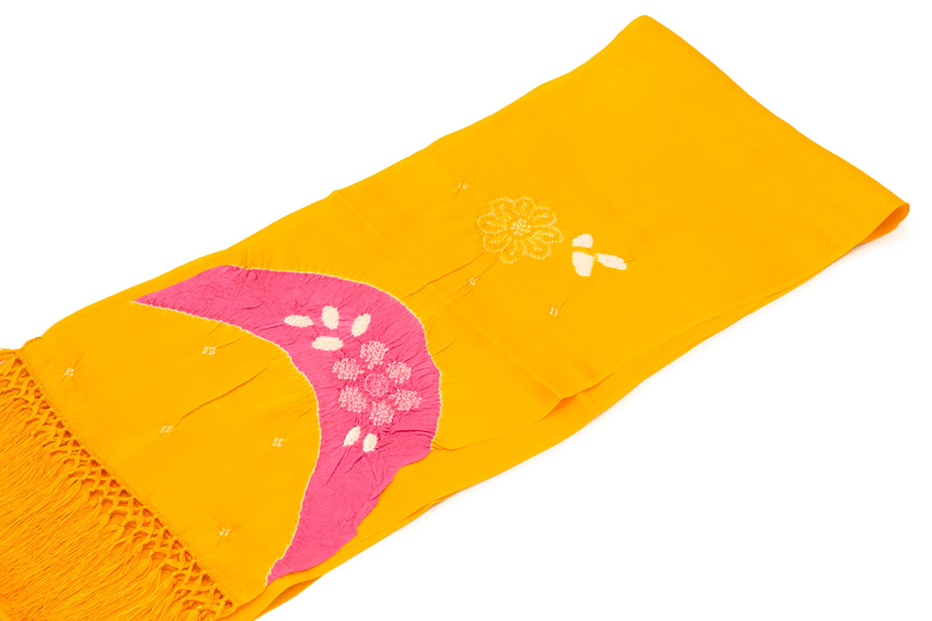 お子様の晴れの日の着物スタイルを彩る志古貴(しごき)