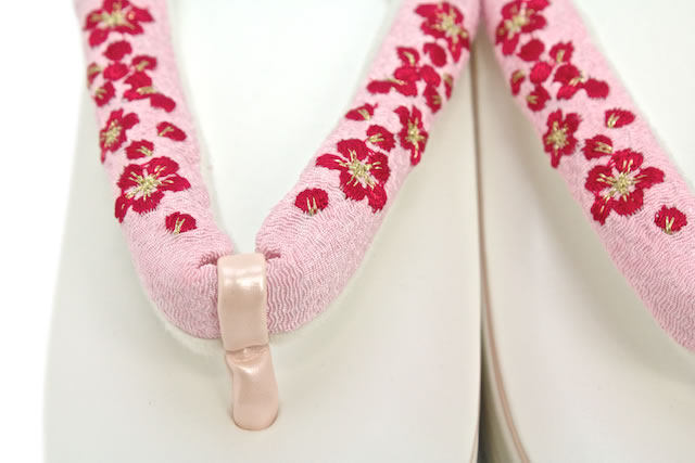 刺繍花緒の子供用草履